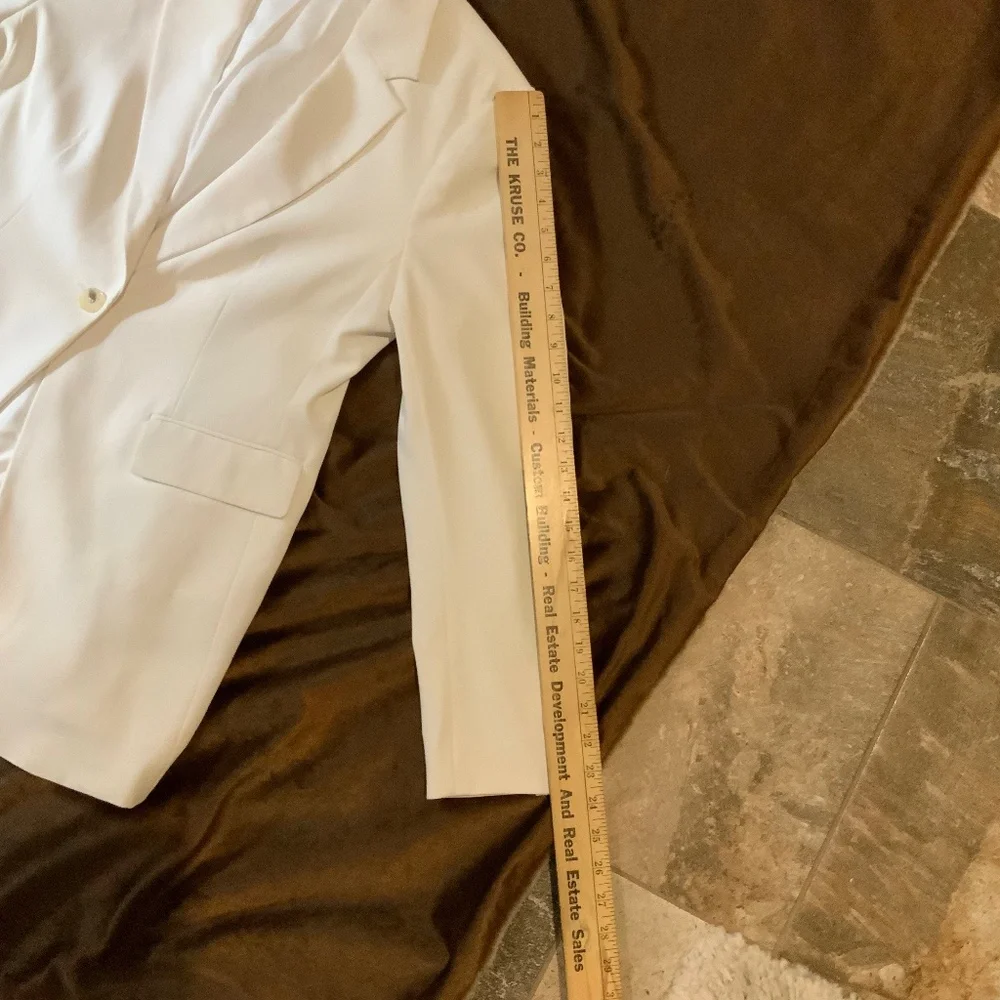 H & M White M Single button breasted Jacket Minimalist Normcore Scandi Girl